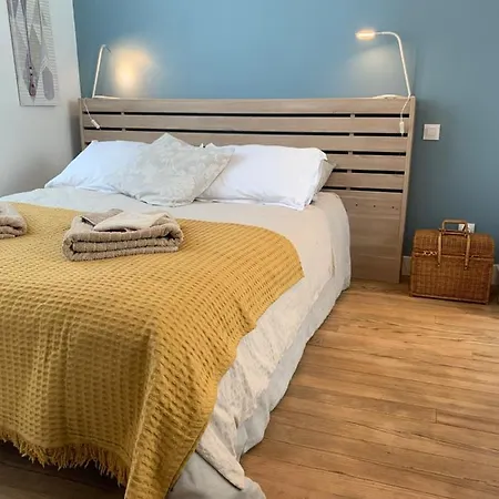 Chez Viviane Holiday home *